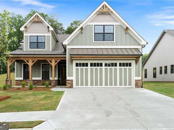 108 Cherokee Cv, Waleska, GA 30183