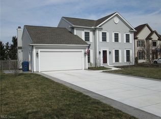 24470 West Rd, Olmsted Falls, OH 44138
