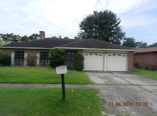 2332 Oakmere Dr, Harvey, LA 70058