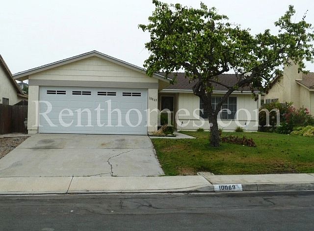 1st image of 10069 Parkdale Ave