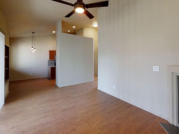 2nd image of 5264 NE 121st Ave #144