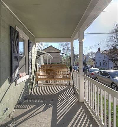 3rd image of 614 Mulberry St
