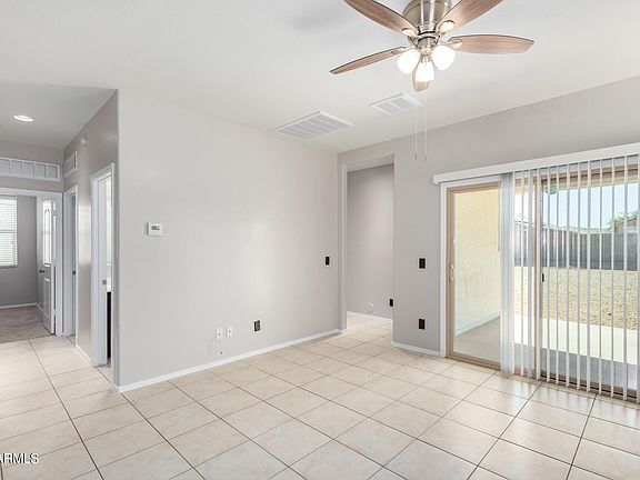 4th image of 41919 W LAGO Street