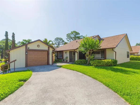 2211 Bay Berry Ln, Clearwater, FL 33763