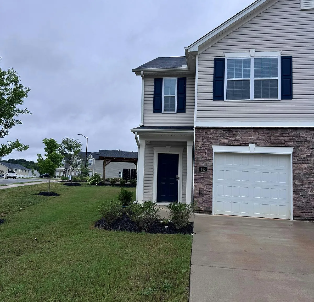 285 Moyer Drive — Photo 1