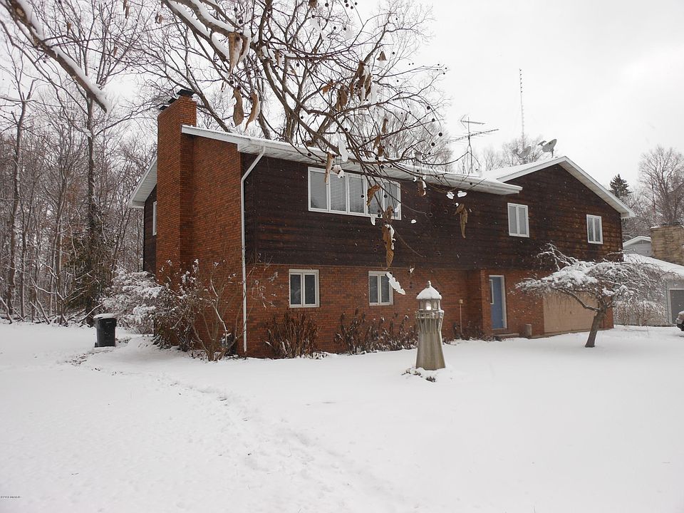 1st image of 8846 Maplewood Dr