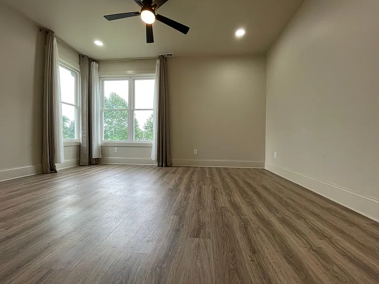 833 Birch Ave — Photo 25