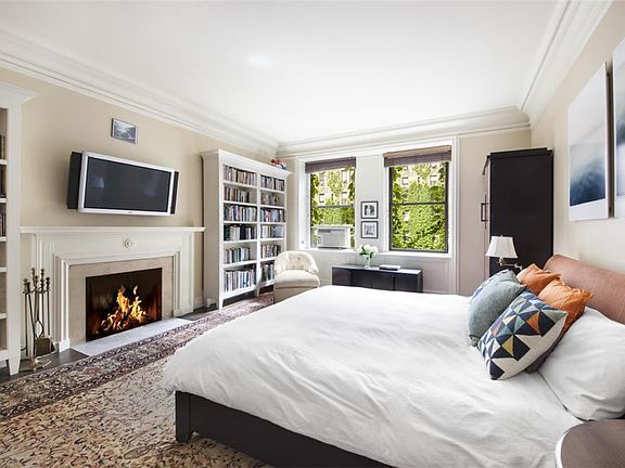 5th image of 2420 Broadway #8A