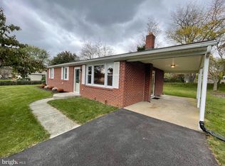 7704 Valleyview Ave, Harrisburg, PA 17112