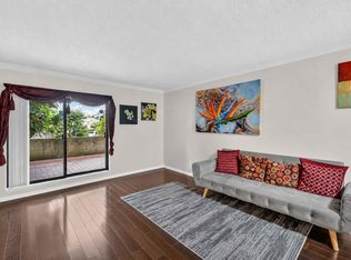 10560 154th St #101, Surrey, BC V3R 8A3