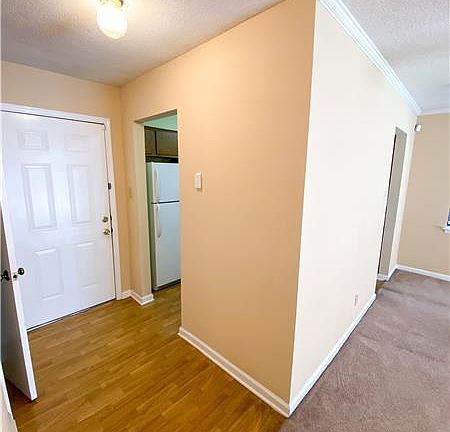 4th image of 16 Cobbler Ct