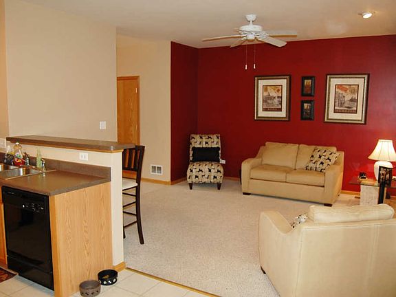 3rd image of 6604 Pine Lake Dr