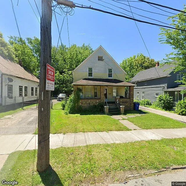 Duplex Move In Special — Photo 3