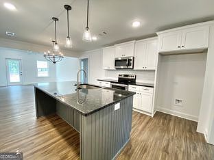 3rd image of 1333 Mooty Bridge Rd #2