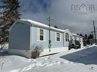 32 College Ct, Colchester, NS B2N7G7