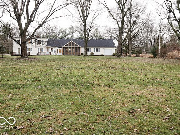 3rd image of 6860 Allisonville Rd