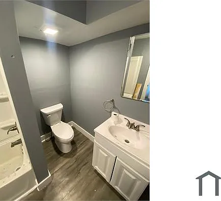 616 E 6th St — Photo 5