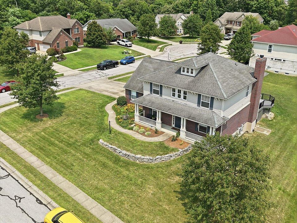 1st image of 796 Rudolph Way
