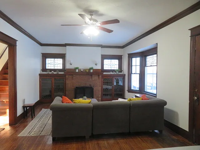 4 bed, 1867 sqft, $2,400 — Photo 2