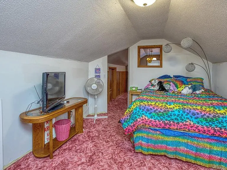 861 Diffley Rd — Photo 7