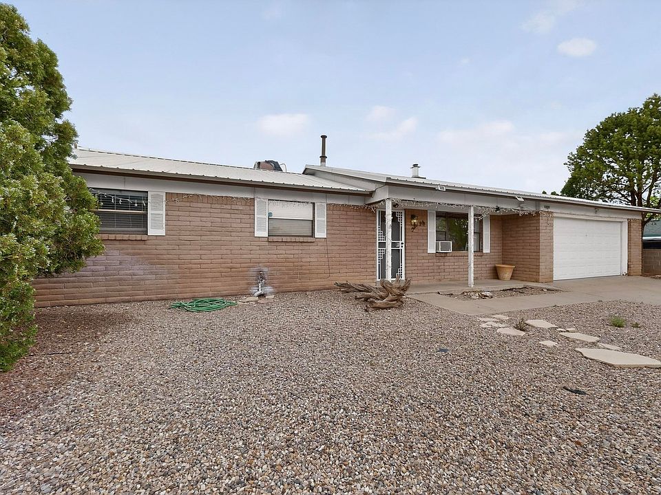 1st image of 1305 Brown Pl