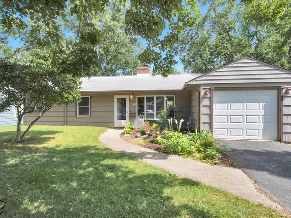 324 Marquette St, Park Forest, IL 60466