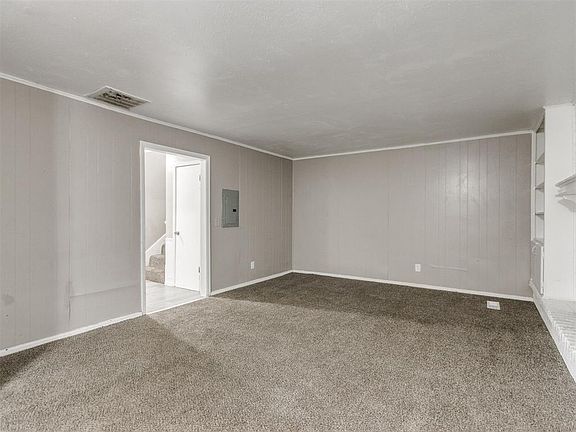 4th image of 6814 Lancer Ln