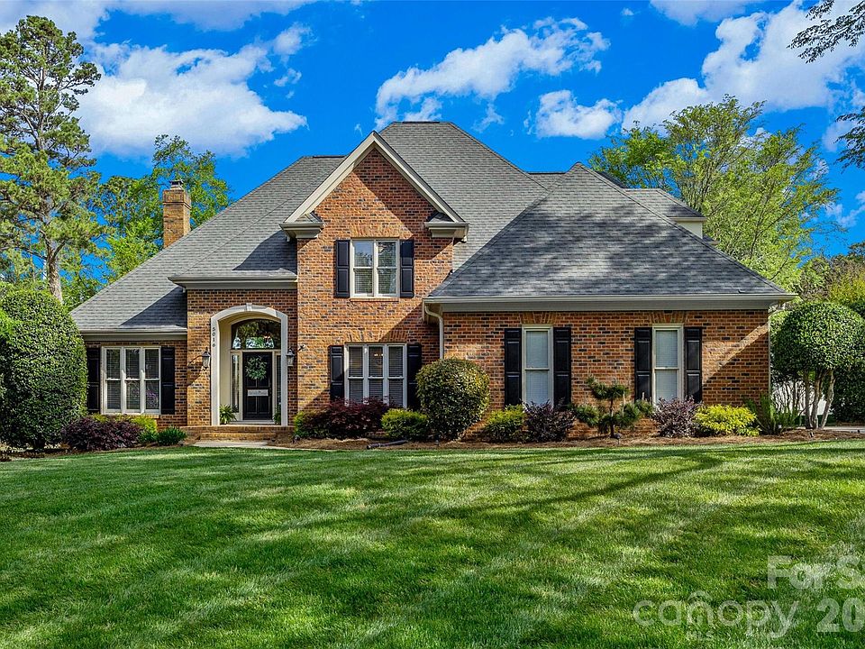 1st image of 5016 Corrigan Ct