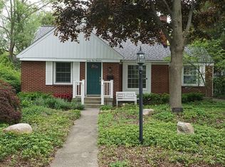 2100 Gorham Dr SE, East Grand Rapids, MI