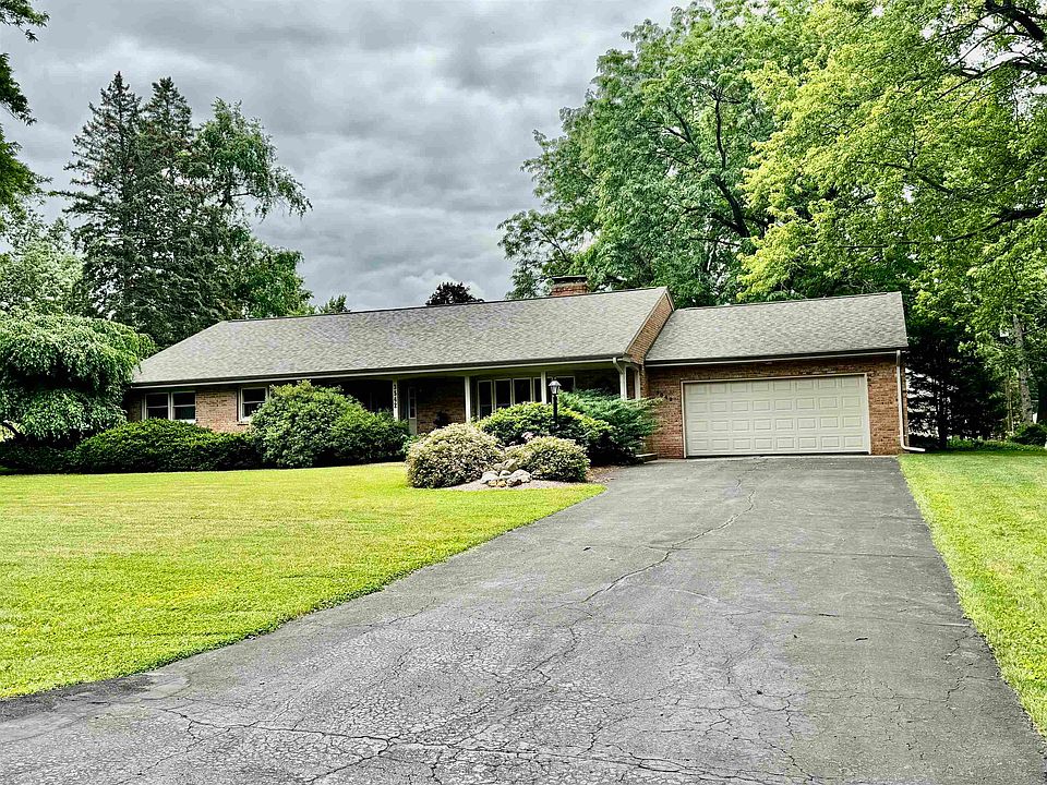 1st image of 3542 Bee Ln