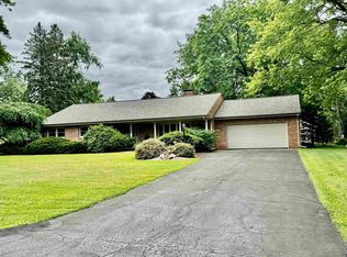 3542 Bee Ln, Beloit, WI 53511