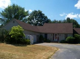 66 Turnstone Ln, Seekonk, MA 02771