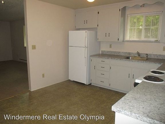 4th image of 4611 28th Ave SE