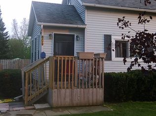 609 W Gibbs St, Saint Johns, MI 48879
