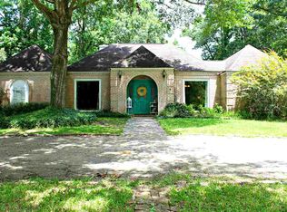 1000 Quail Ridge Dr, Jasper, TX 75951