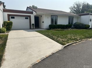 111B Indigo Plz, Monroe Township, NJ 08831