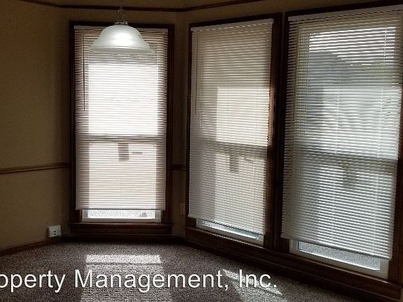 4th image of 8204 Creekside Cir S