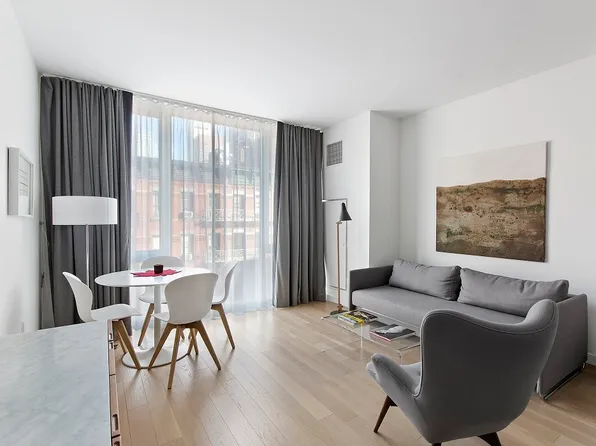 540 W 49th St APT 605N, New York, NY 10019