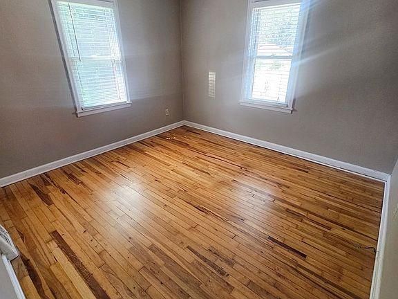 4th image of 5824 Grand Ave #5824