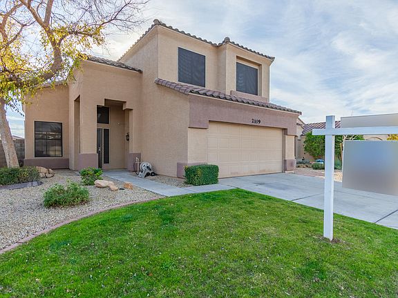 2nd image of 2109 W Carol Ann Way