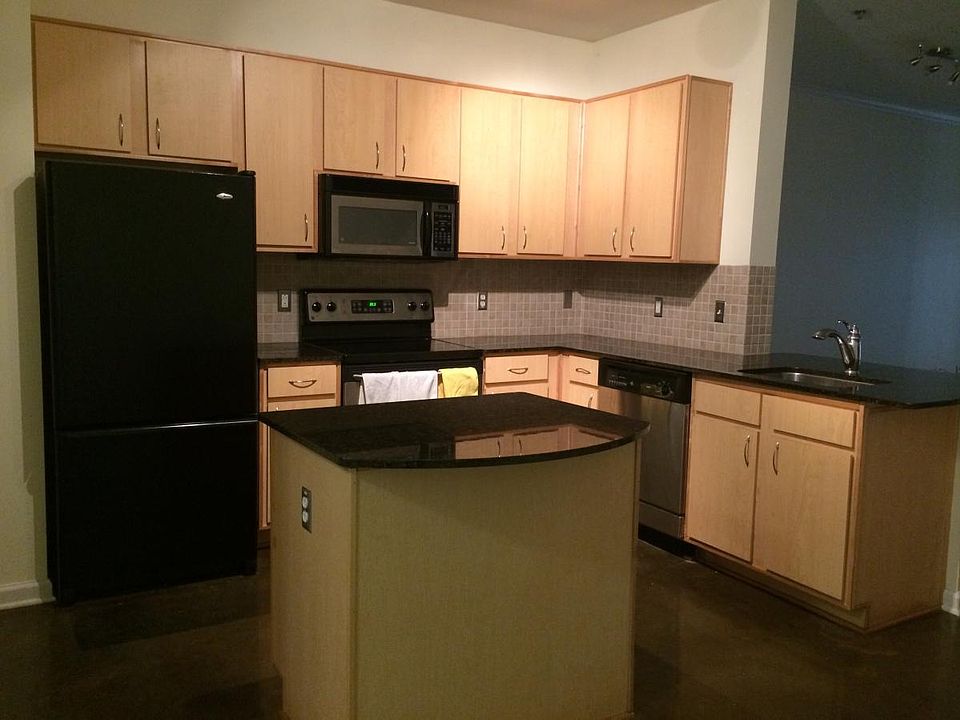 2nd image of 1803 Broadway APT 311