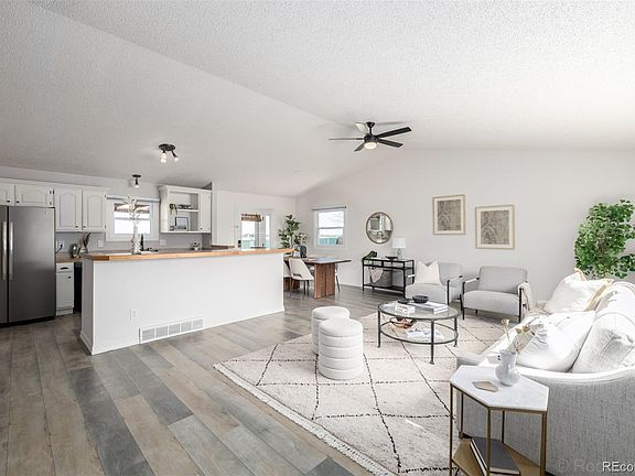 4th image of 3420 Red Maple Court