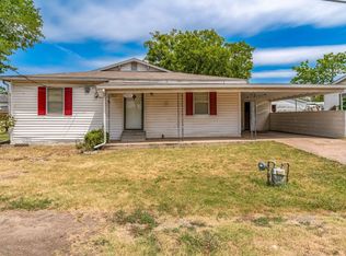 610 W Dallas St, Wolfe City, TX 75496