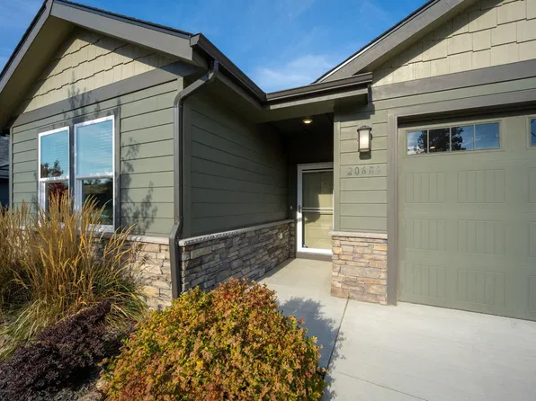 20683 E Valley Vista Dr, Liberty Lake, WA 99019