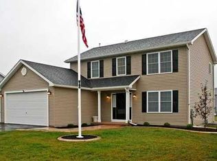 100 Rangers Ct, Rochester, NY 14612