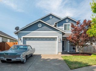2644 Nina Pl, Hubbard, OR 97032