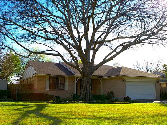 3rd image of 749 James Dr