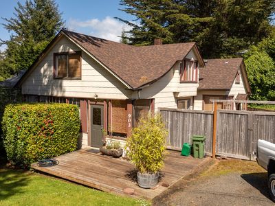 903 N 8th St, Coos Bay, OR, 97420