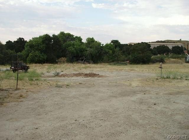 2nd image of 21557 Placerita Canyon Rd