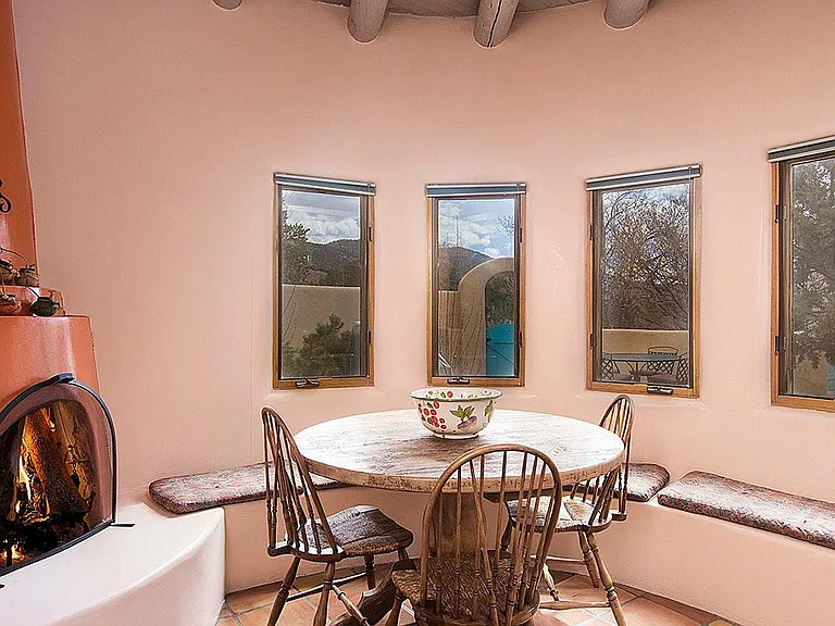 1297 Lejano Ln — Photo 9